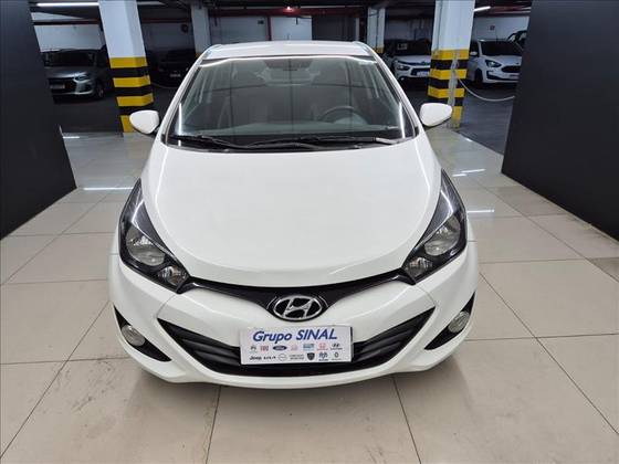 HYUNDAI HB20S 1.6 COMFORT STYLE 16V FLEX 4P MANUAL HYUNDAI HB20S 1.6 COMFORT STYLE 16V FLEX 4P MANUAL